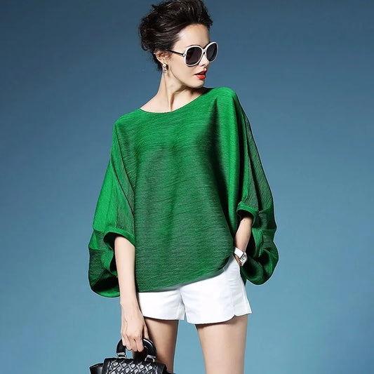 Beautiful Loose Fit Round Collar Batwing Sleeve Top