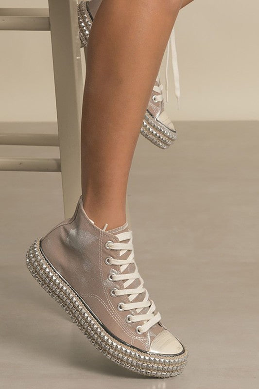 HIGH TOP STUDDED  SNEAKERS